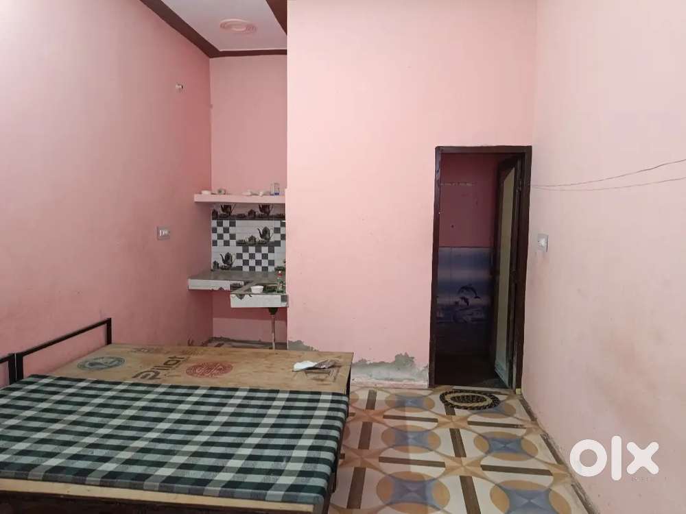 room for rent -Bachelors preffered