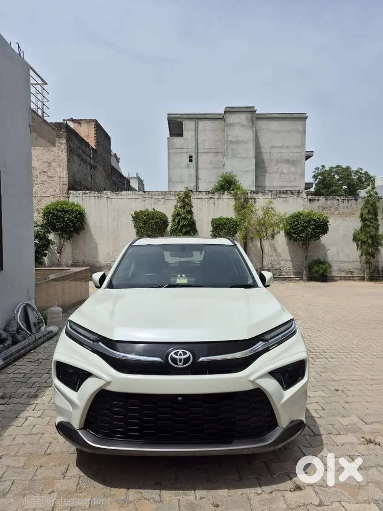 Toyota Urban Cruiser 2022 Drive At