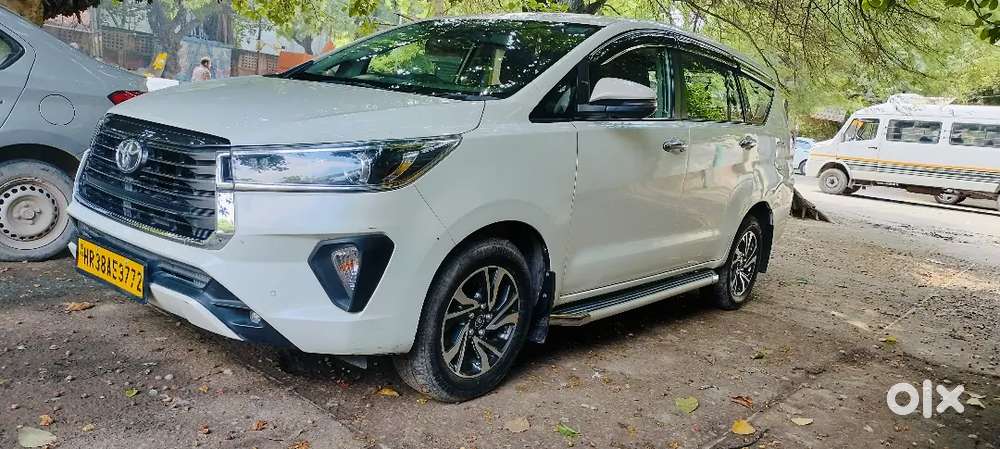 Toyota Innova Crysta 2023 Petrol 65000 Km