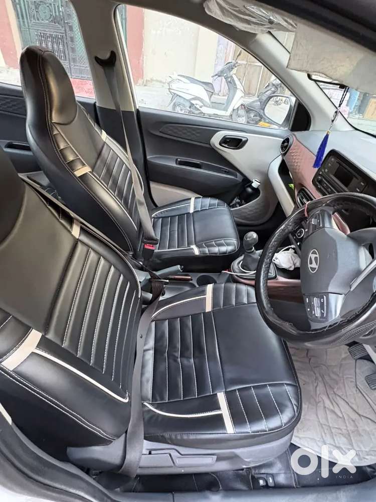 Hyundai Aura