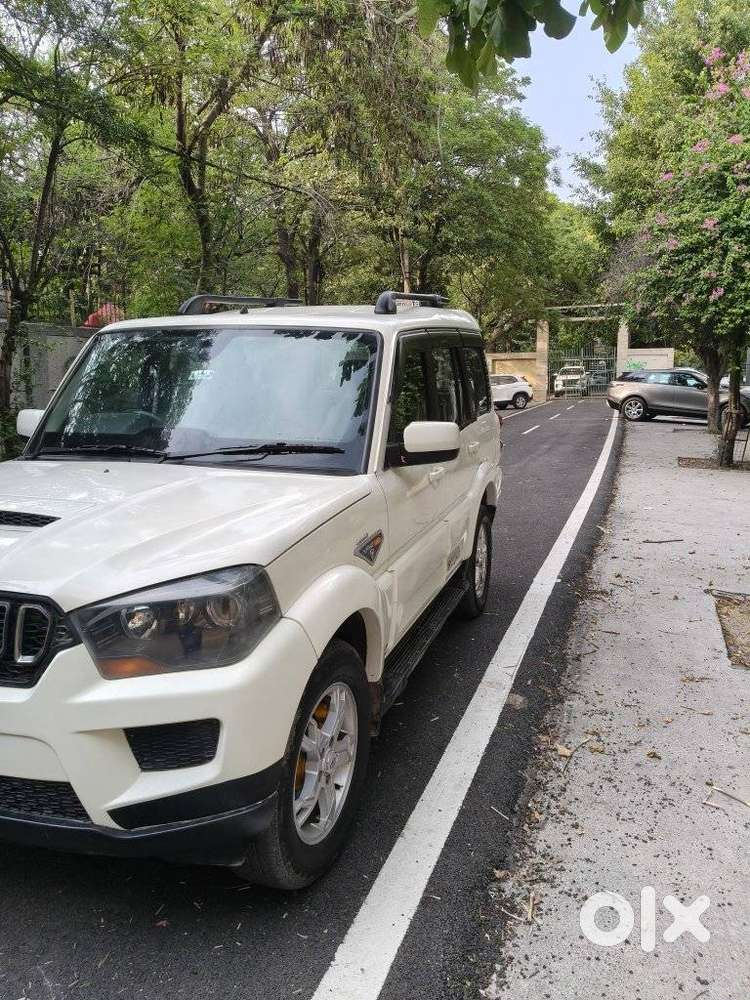 Mahindra Scorpio S10, 2017, Diesel