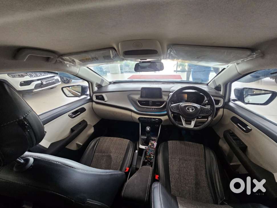 Tata Altroz 1.2 Xz Urban Petrol, 2021, Petrol