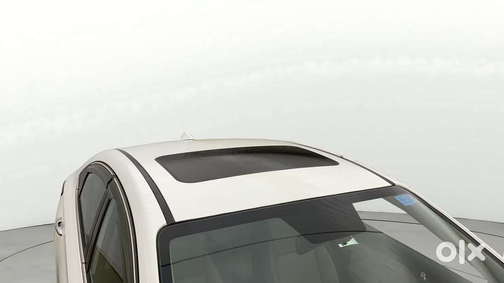 Hyundai Verna 1.6 Sx (o) Vtvt, 2018, Petrol