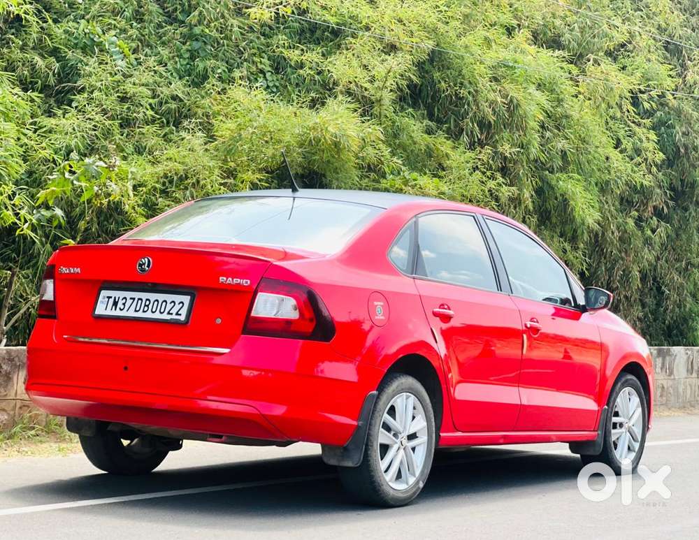 Skoda Rapid 1.5 Tdi Style/1.5 At Style, 2017, Diesel