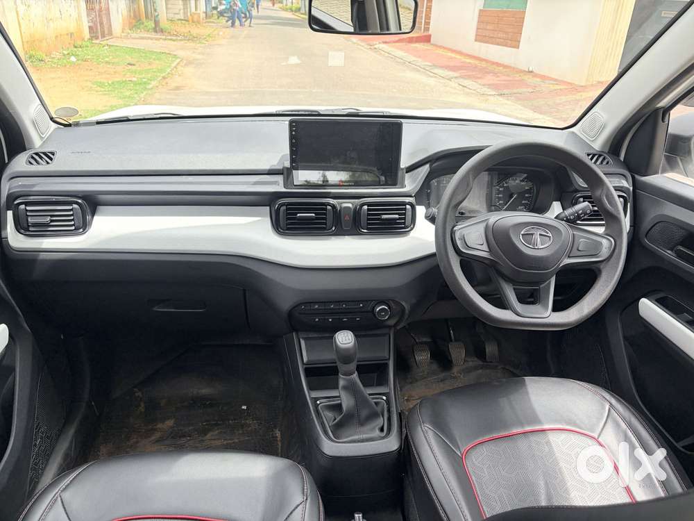 Tata Punch Creative, 2023, Petrol
