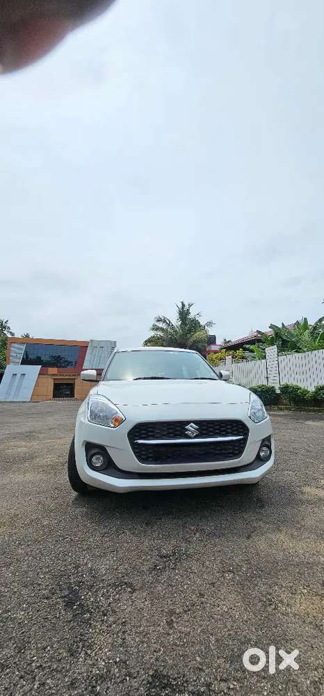 Maruthi Suzuki Swift Vxi Automatic 2023 Neat  Condition.