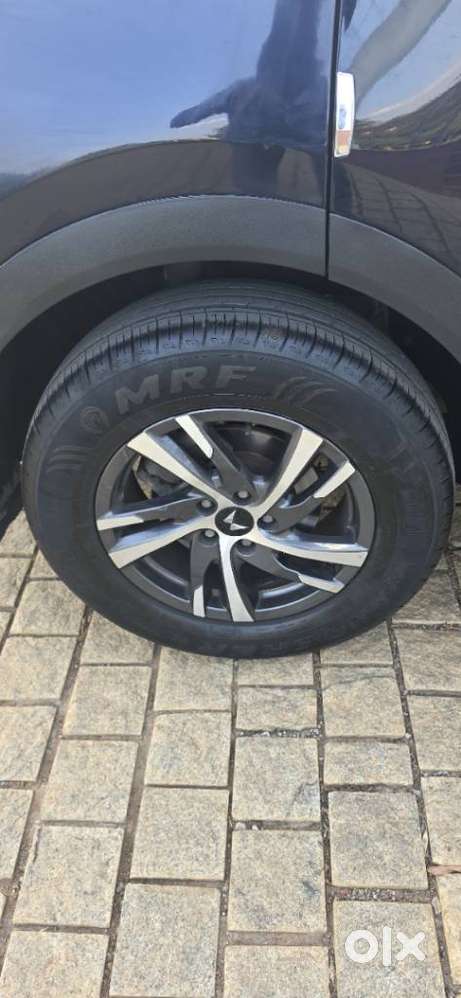 Mahindra Xuv700 2.2 Ax 5 Diesel At 7 Str, 2024, Diesel