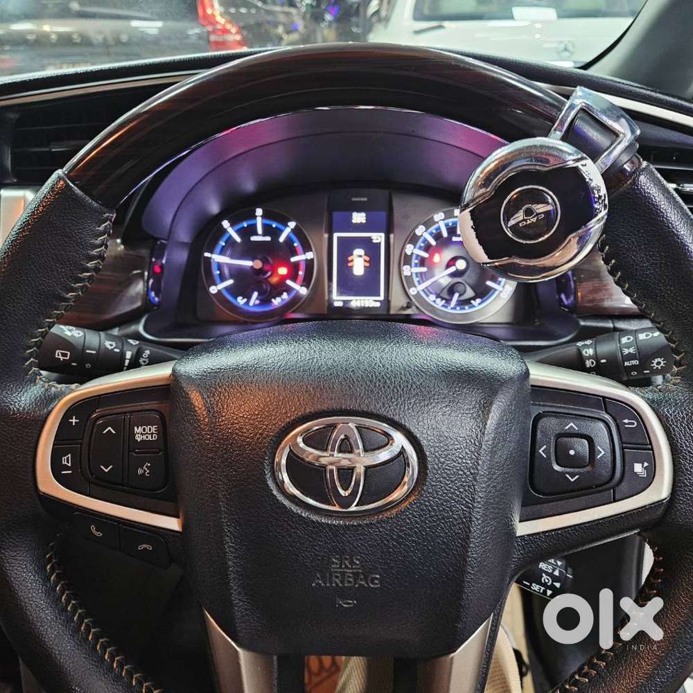 Toyota Innova Crysta 2.4 V 7 Str, 2023, Diesel