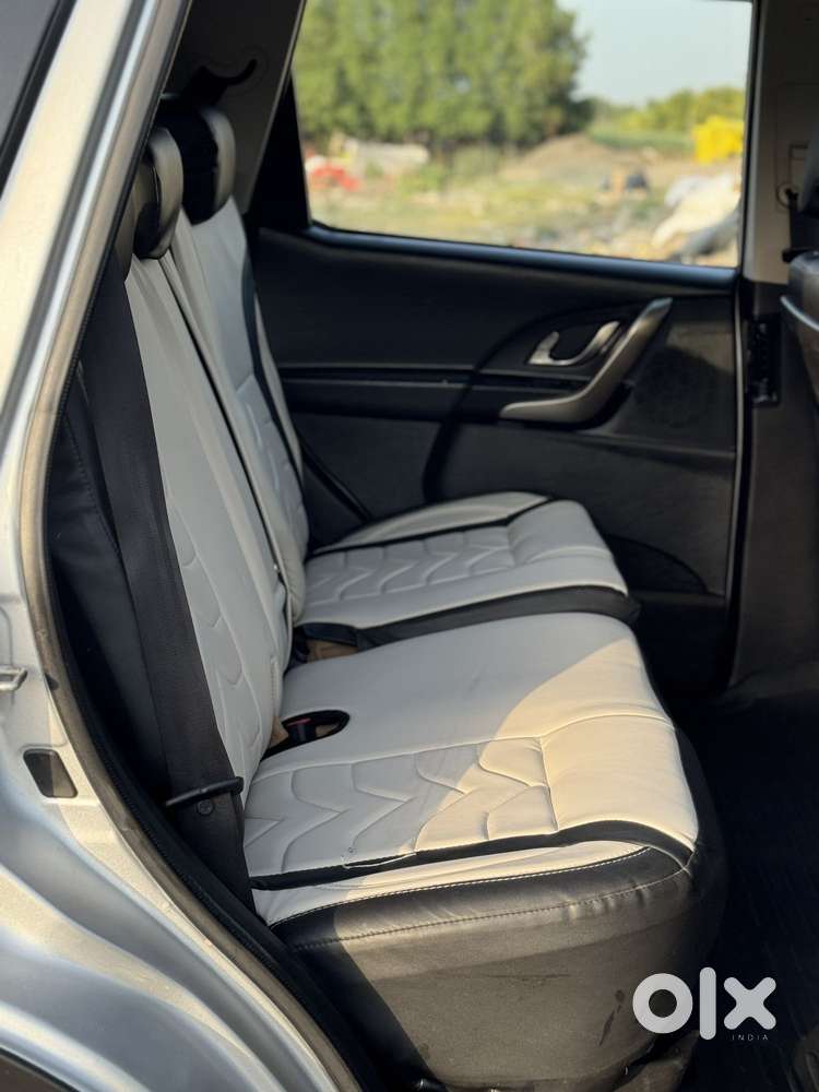 Mahindra Xuv500 W9 2wd, 2018, Diesel