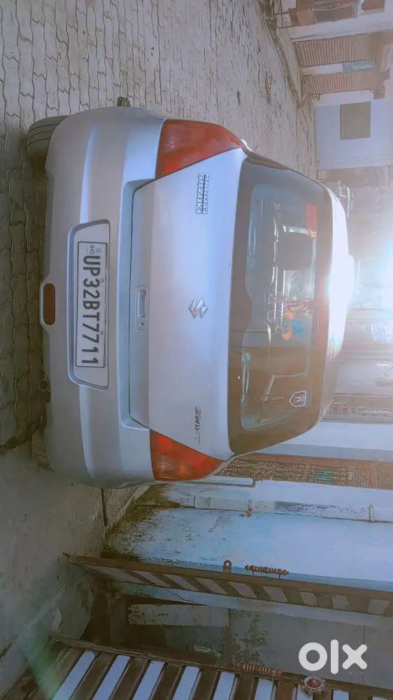 Maruti Suzuki Swift 2006 Cng & Hybrids 70000 Km Driven