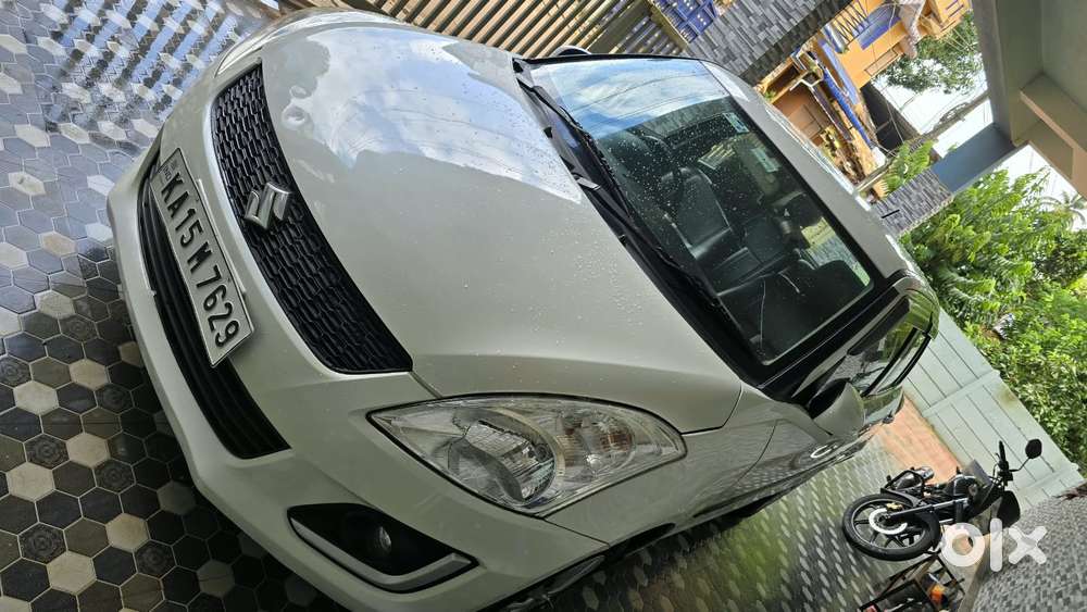 Maruti Suzuki Swift Vxi Abs Bsiv, 2015, Petrol