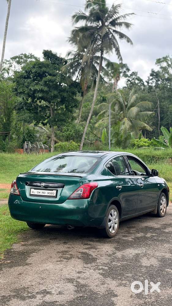 Nissan Sunny Diesel 2012
