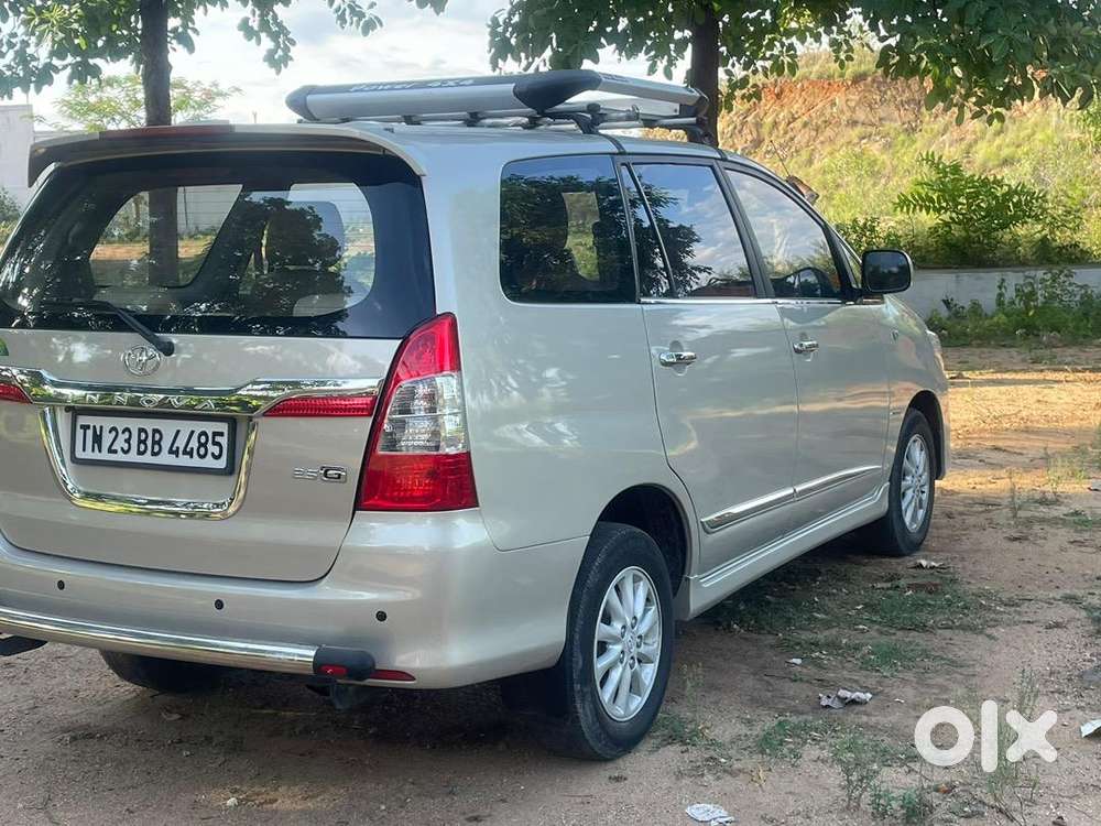 Toyota Innova 2012 Diesel Well Maintained