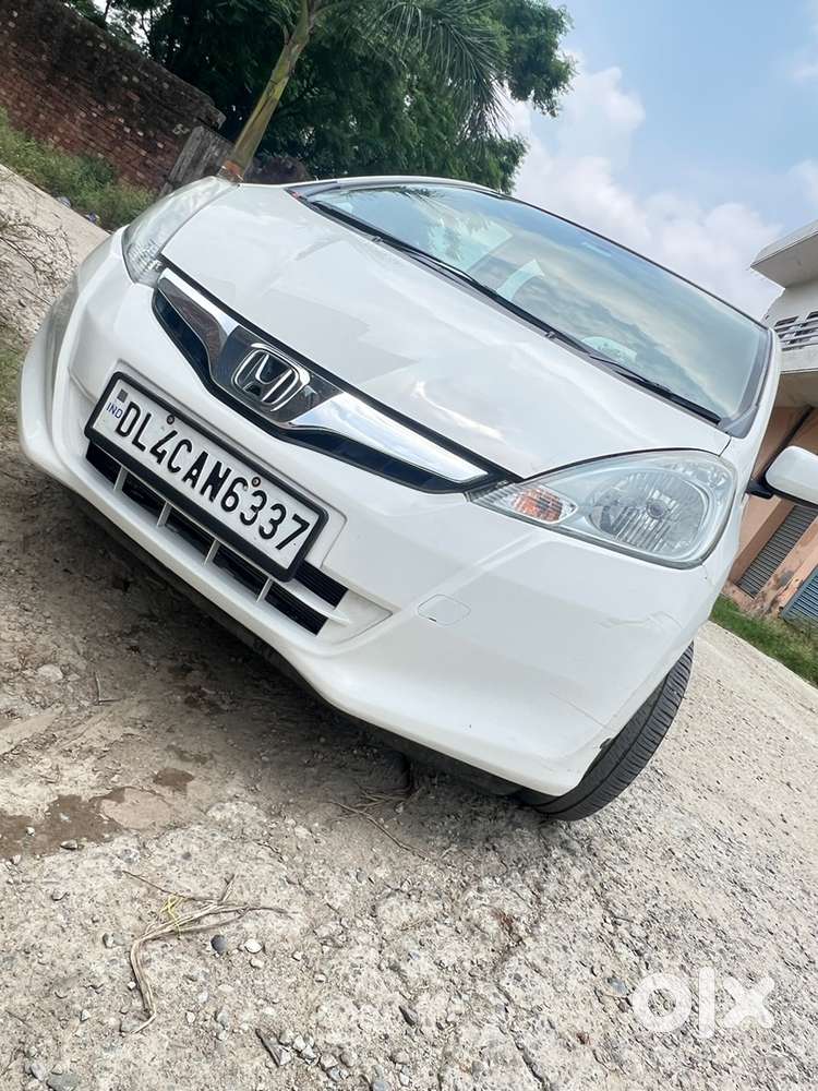 Honda Jazz 2012 Petrol 86000 Km Driven