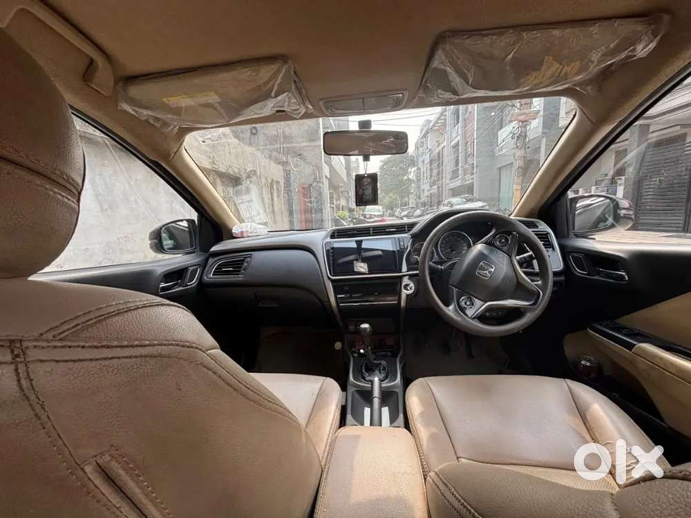 Honda City 1.5 V 2016