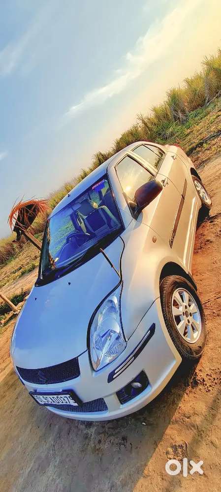 Maruti Suzuki Dzire 2011