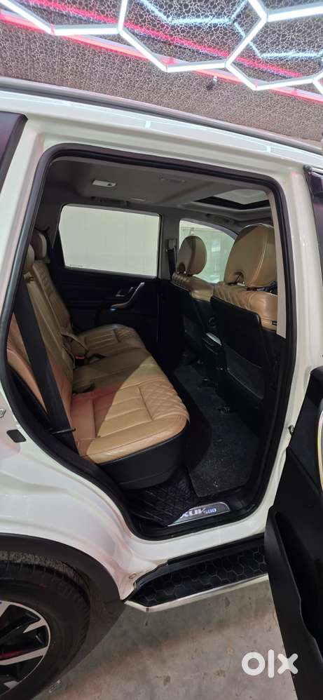 Mahindra Xuv500 W11 Option, 2019, Diesel
