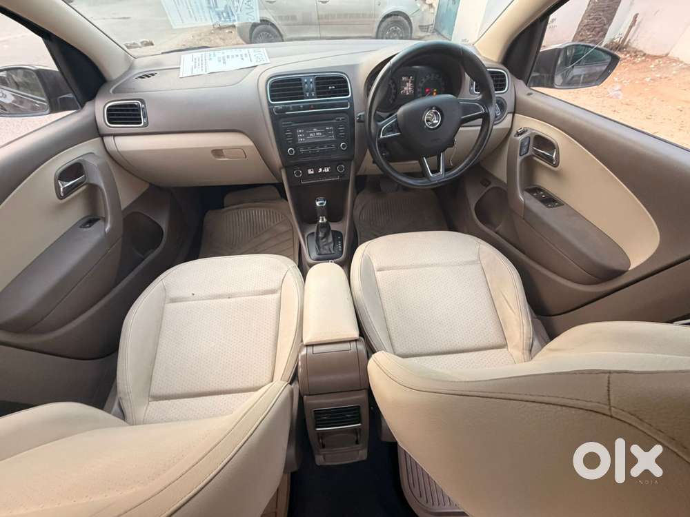 Skoda Rapid 1.5 Tdi At Elegance, 2015, Diesel