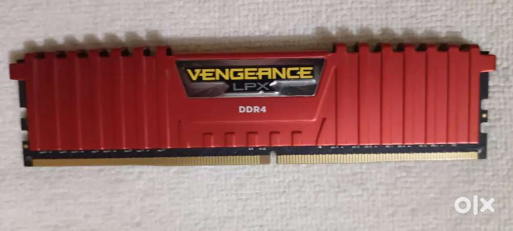 CORSAIR RAM DDR4 8GB 2400GHz