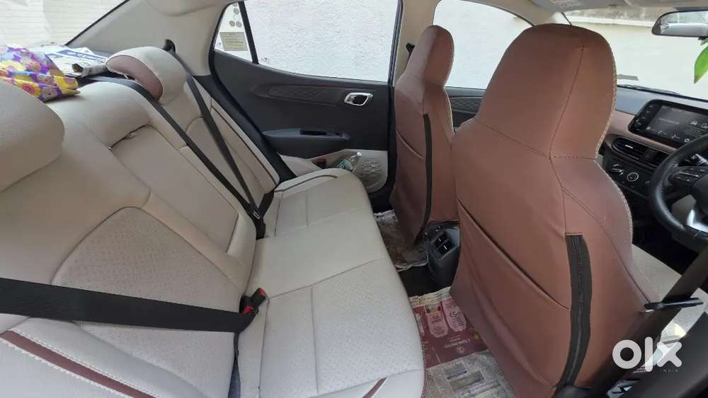 Hyundai Aura Sx Cng 2023 Top Model Mileage 35 Highway 20 City