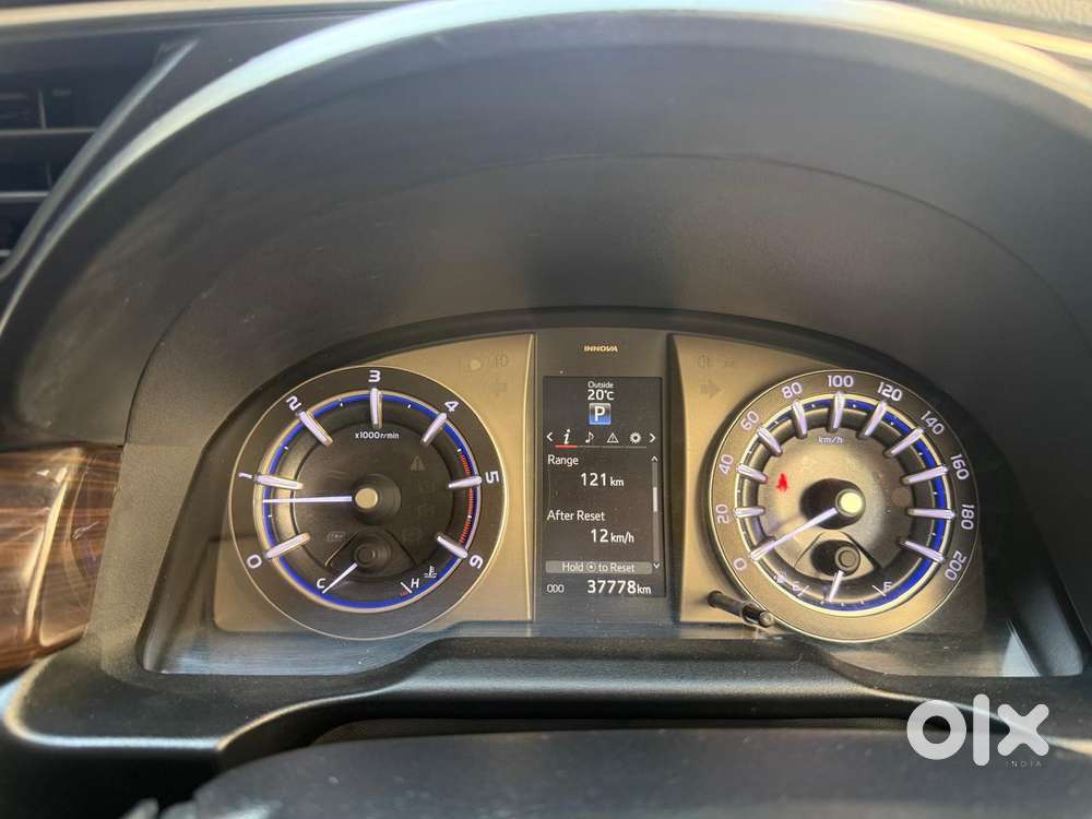 Toyota Innova Crysta 2.4 Z 7 Str, 2022, Diesel