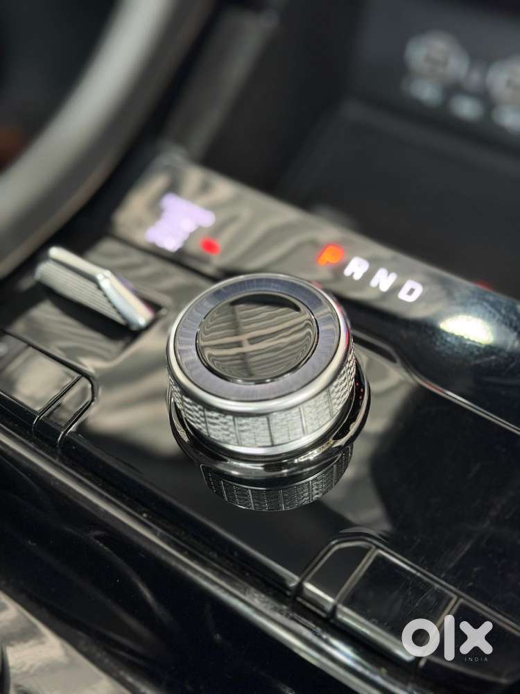 Jeep Grand Cherokee Limited (o) 4x4 At, 2023, Petrol
