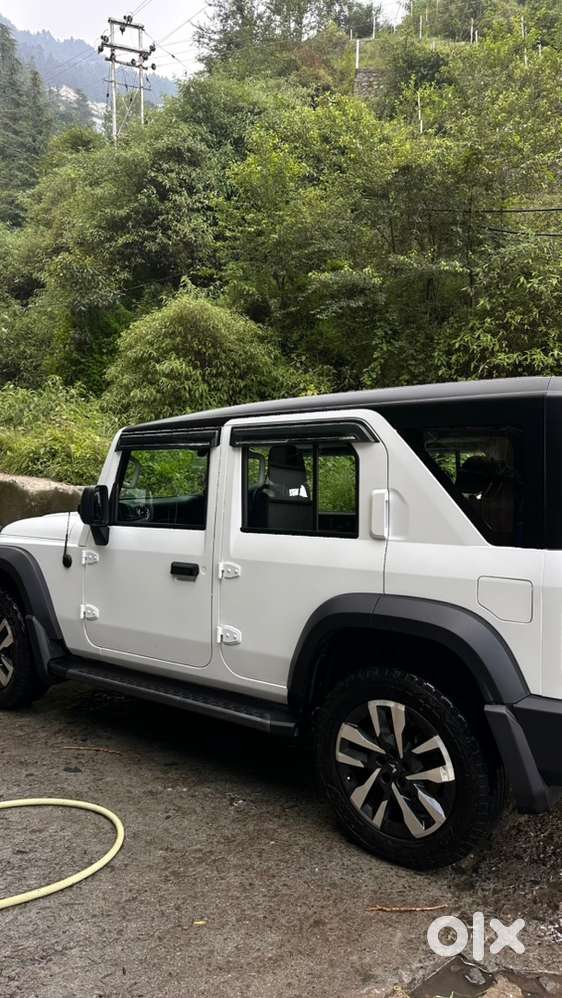 Mahindra Thar Roxx 2025