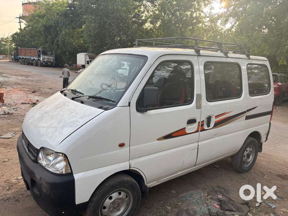 Maruti Suzuki Eeco Smiles 7 Seater Standard, 2022, Petrol
