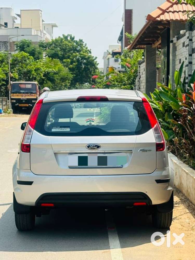 Ford Figo Petrol Zxi, 2013, Petrol