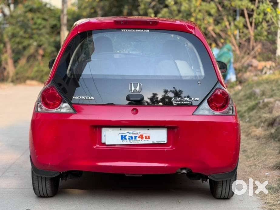 Honda Brio V Automatic, 2013, Petrol