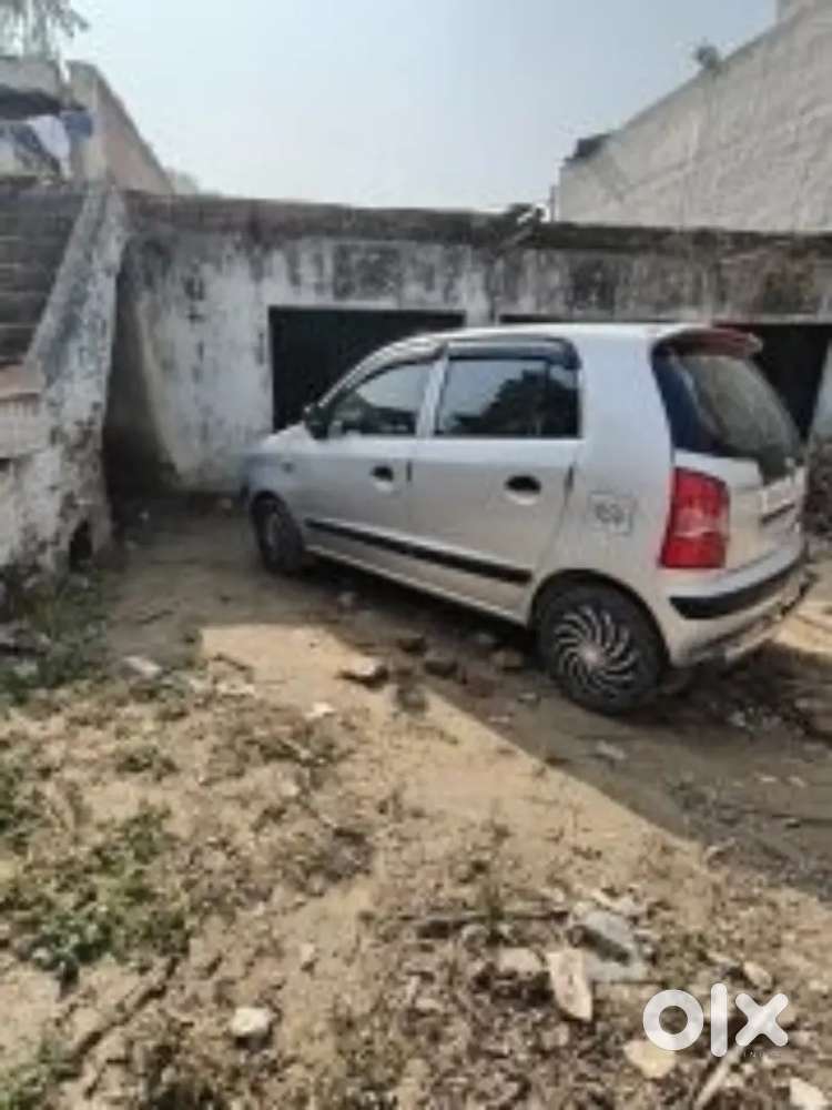New Gadi Hai Bilkul Mast Condition