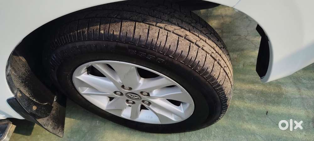 Toyota Innova Crysta 2.4 G Mt, 2017, Diesel