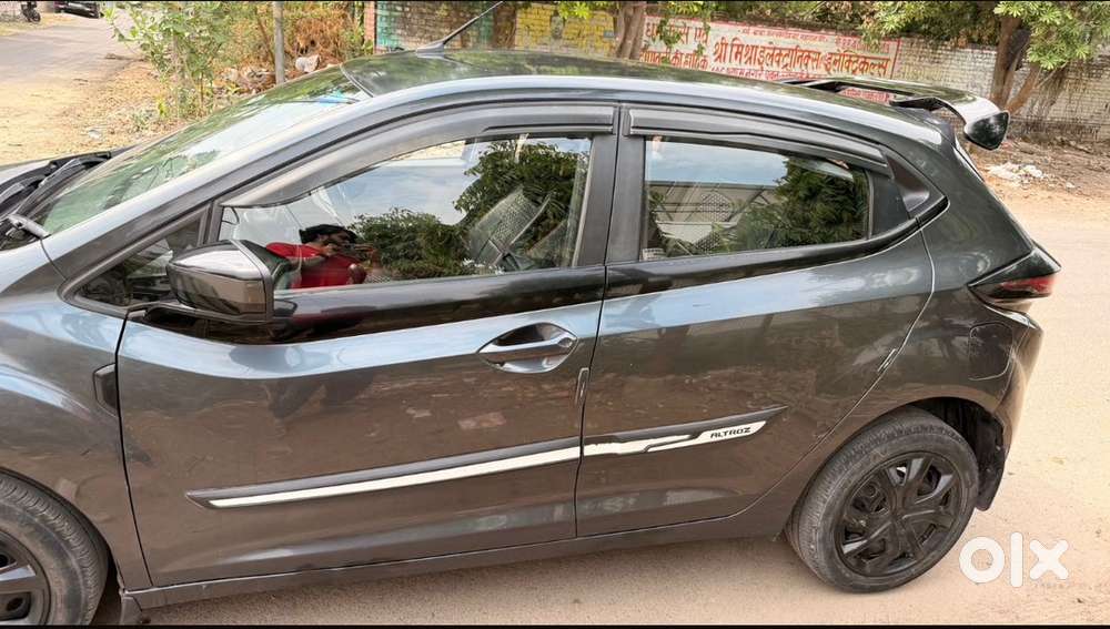 Tata Altroz Petrol Manual 2021