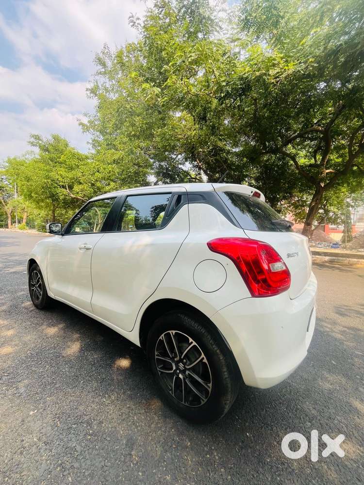 Maruti Suzuki Swift Zxi Plus Dual Tone, 2019, Petrol