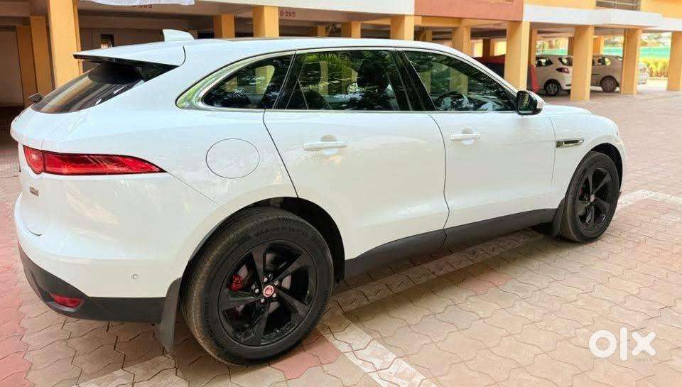 Jaguar F-pace Cbu Model 2.0 Awd Diesel