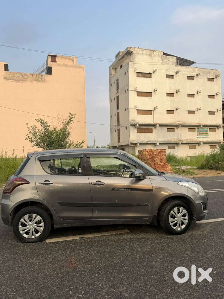 Maruti Suzuki Swift Vxi + Manual, 2014, Petrol