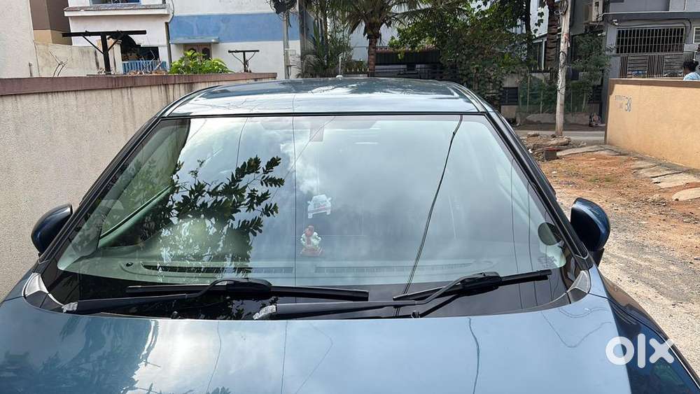 Low Kms Ka51 Top End Baleno 19 Kmpl