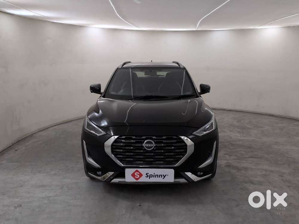 Nissan Magnite 1.0 Xv Premium, 2023, Petrol