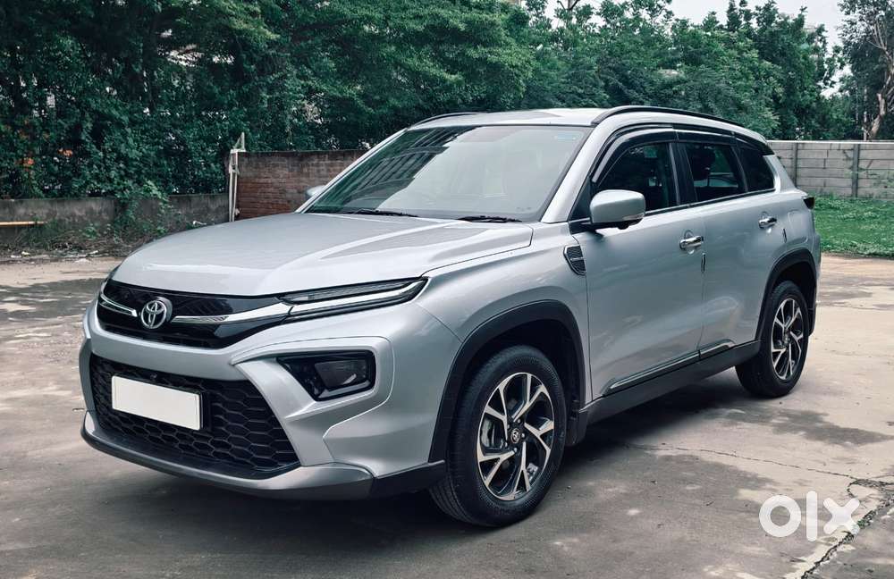 Toyota Urban Cruiser Hyryder 1.5 V Neo Drive At, 2025, Petrol