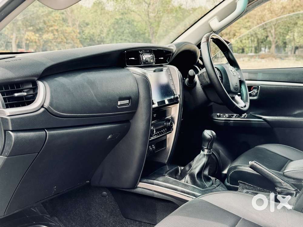 Toyota Fortuner 4x2 Mt 2.8 Diesel, 2022, Diesel