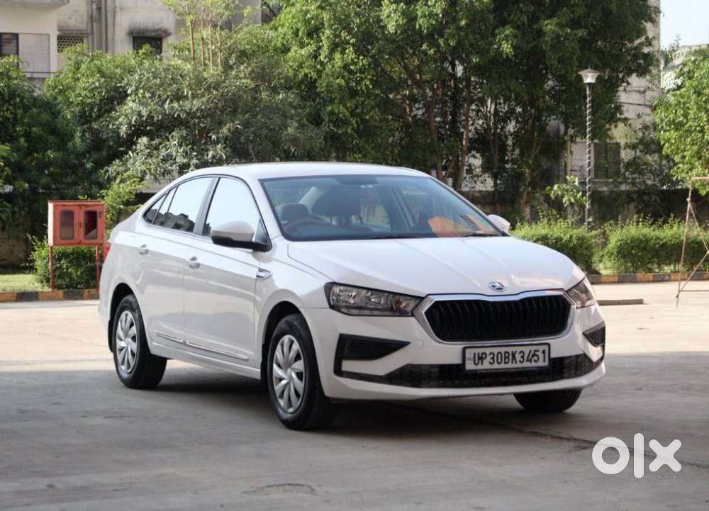 Skoda Slavia 1.0 Active Tsi, 2022, Petrol