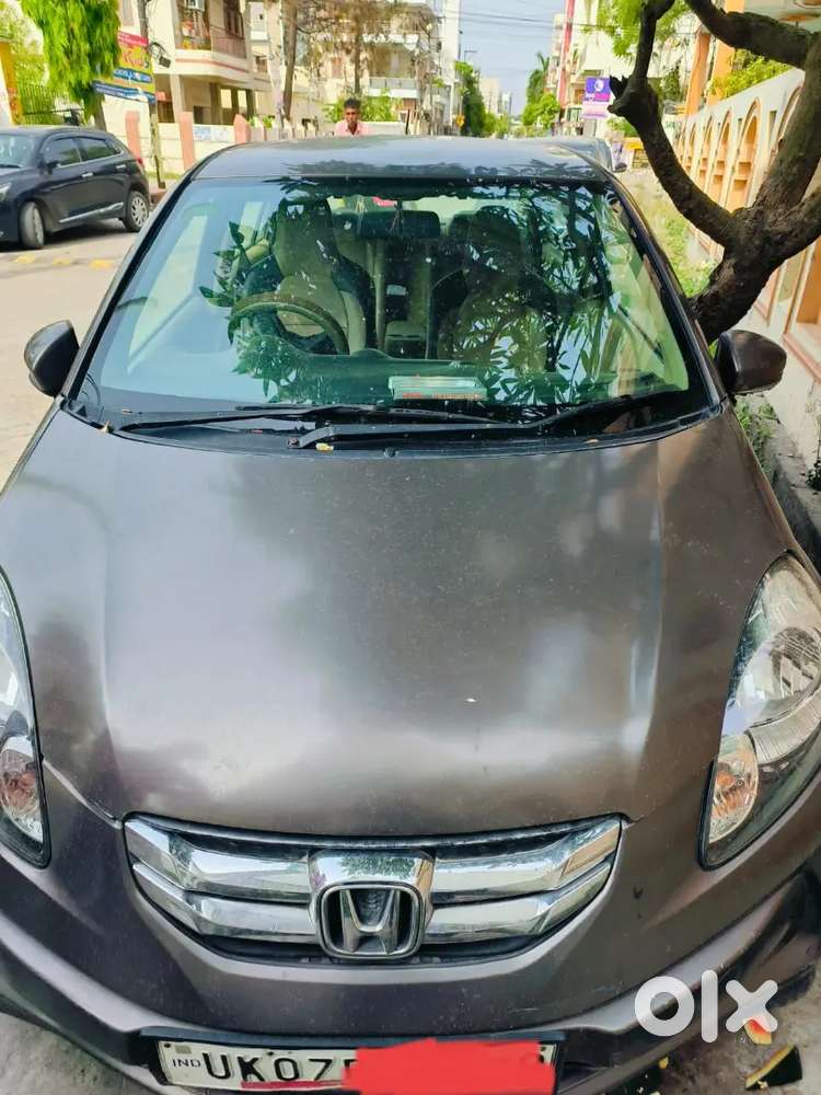 Honda Amaze 2015 Diesel Well Maintained New Battery Good Pickup