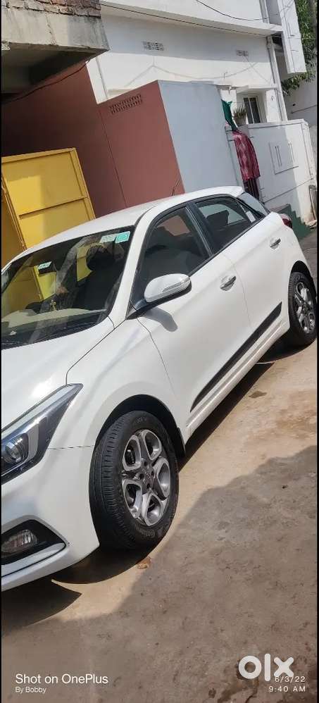 Hyundai Elite I20 Diesel1-12- 2018. Full Showroom Track