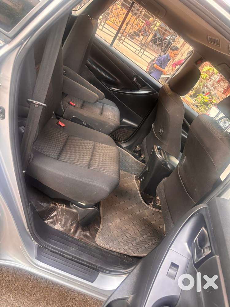 Toyota Innova Crysta [2020-ongoing] 2.4 Gx 7 Str, 2022, Diesel