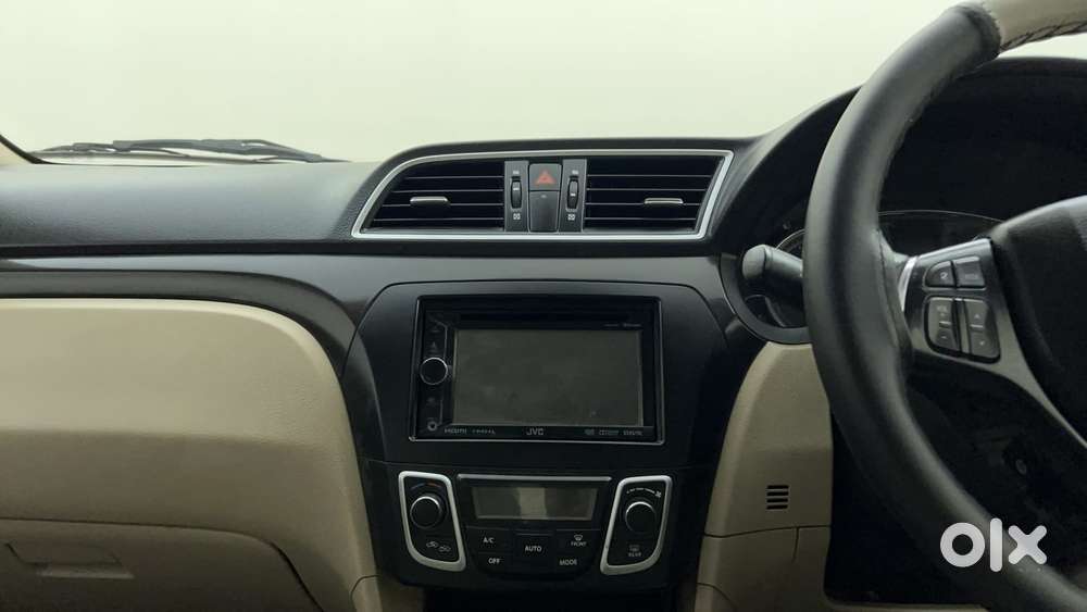 Maruti Suzuki Ciaz 2014-2017 Vxi Plus, 2015, Petrol