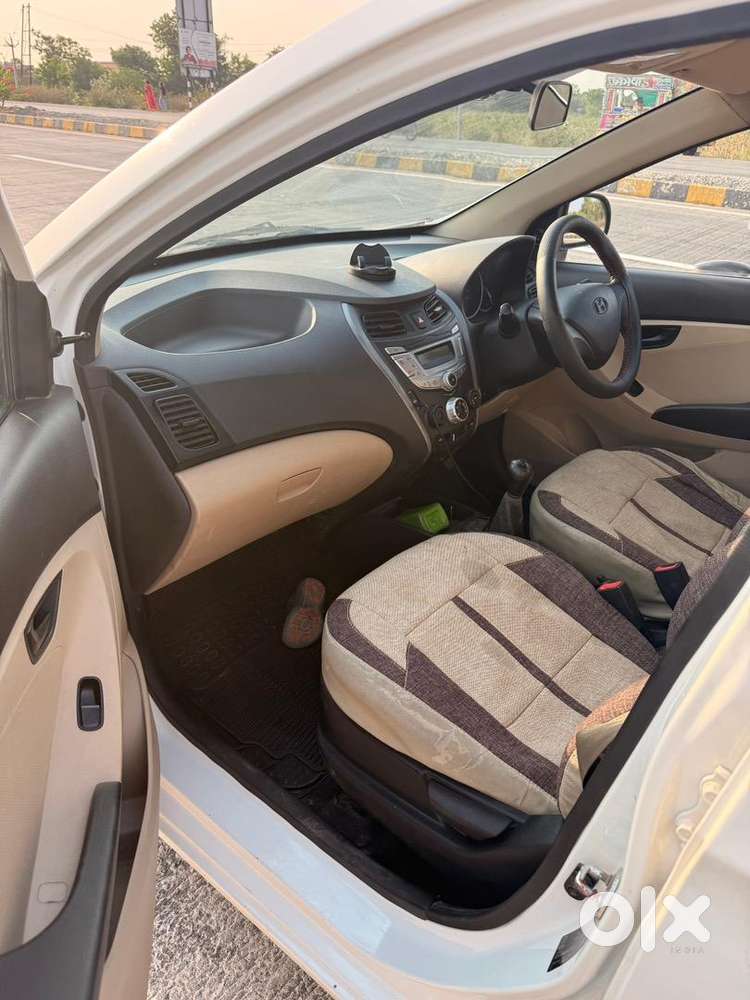 Hyundai Eon 2015 Petrol 40000 Km Driven