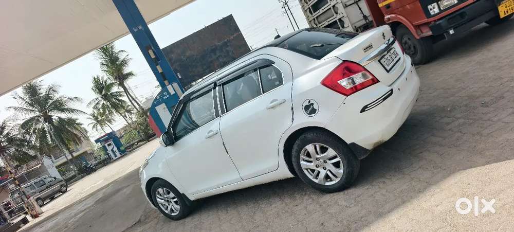 Maruti Suzuki Swift Dzire 2012