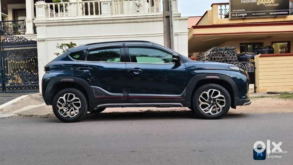 Maruti Suzuki Fronx Alpha 1.0l Turbo Mt Dual Tone, 2024, Petrol