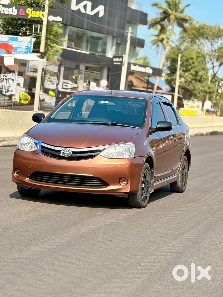Toyota Etios Vx D, 2012, Petrol