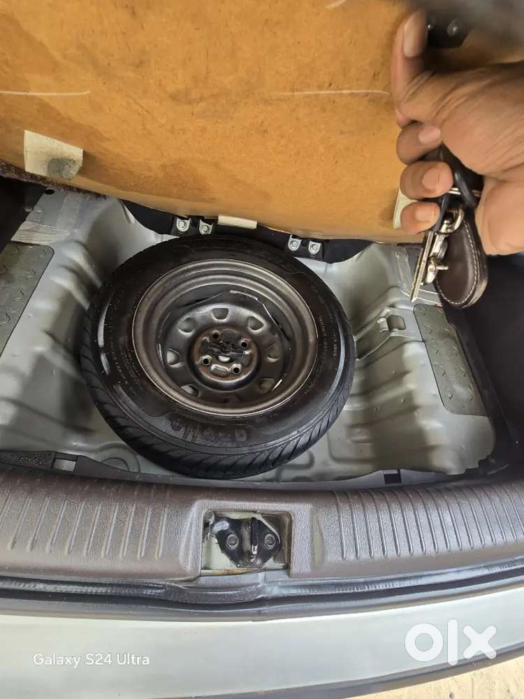 Hyundai Santro 2012 Petrol 28580 Km Driven Showroom Condition Gaadi Ch